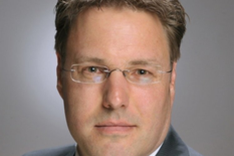 PRReport Christian Maertin wechselt zu Bayer