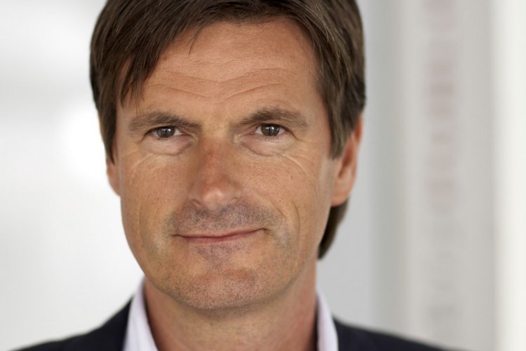 PRReport Christoph Schwartz grüßt als VizeBoss