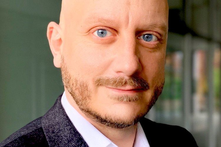 PRReport Dyson hat Oliver Franz engagiert