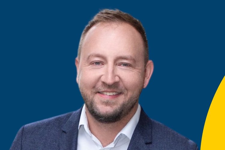 PRReport Sana Kliniken befördern André Puchta